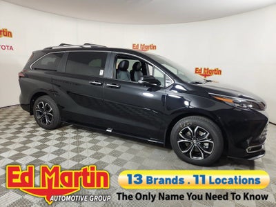 2026 Toyota Sienna Platinum 7 Passenger