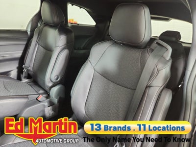 2026 Toyota Sienna Platinum 7 Passenger
