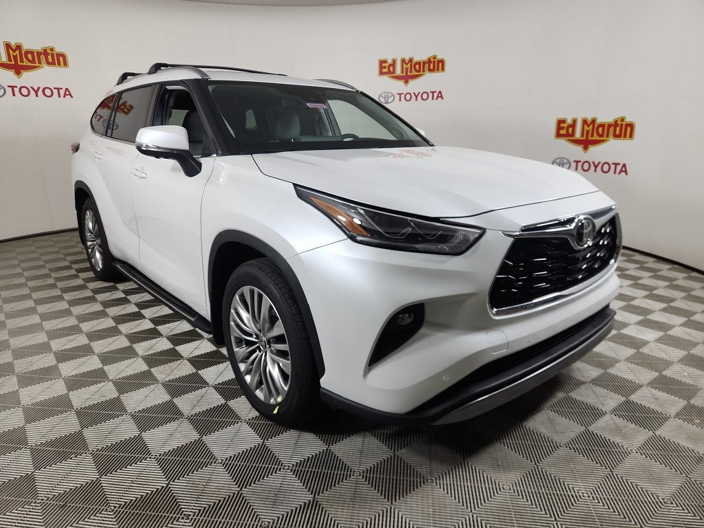 2026 Toyota Highlander Platinum