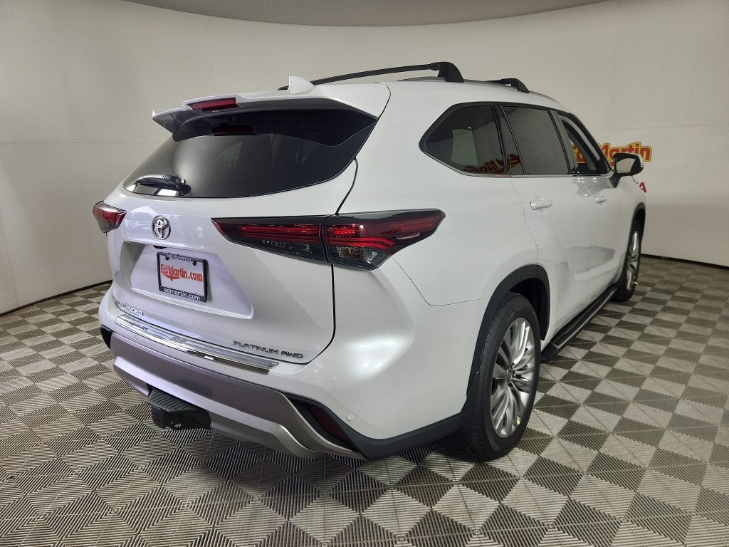2026 Toyota Highlander Platinum
