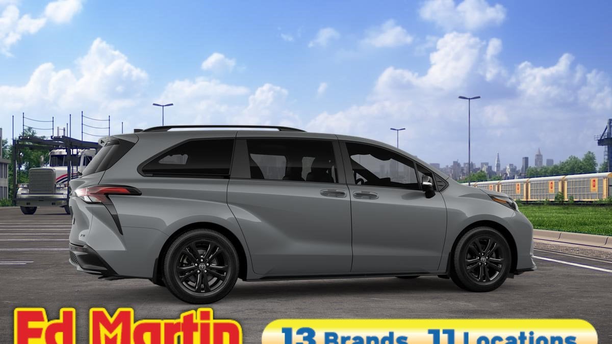 2026 Toyota Sienna XSE