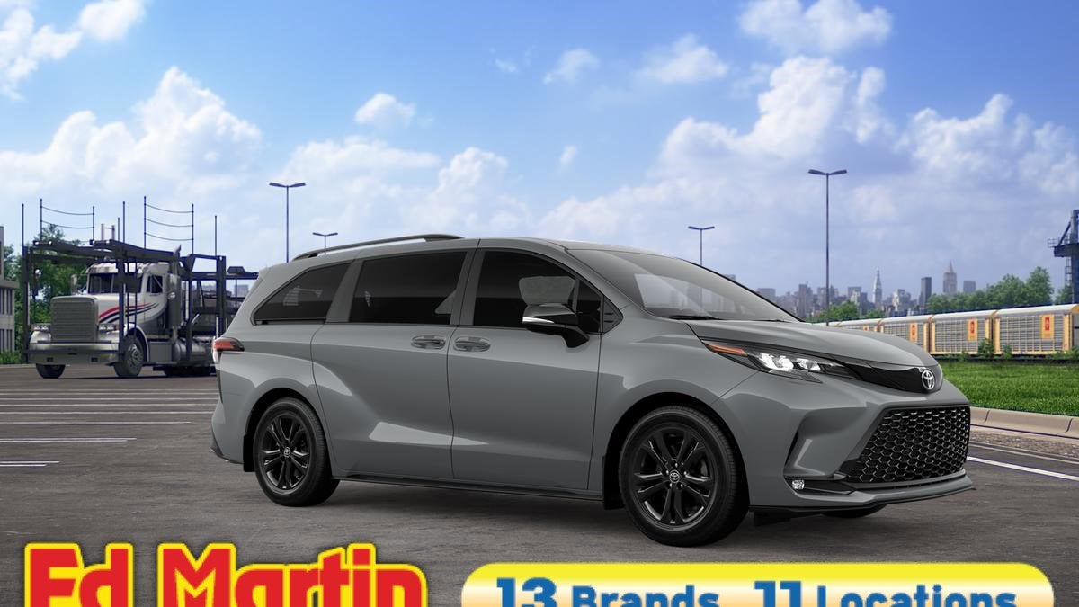 2026 Toyota Sienna XSE