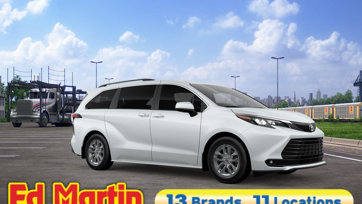 2026 Toyota Sienna XLE