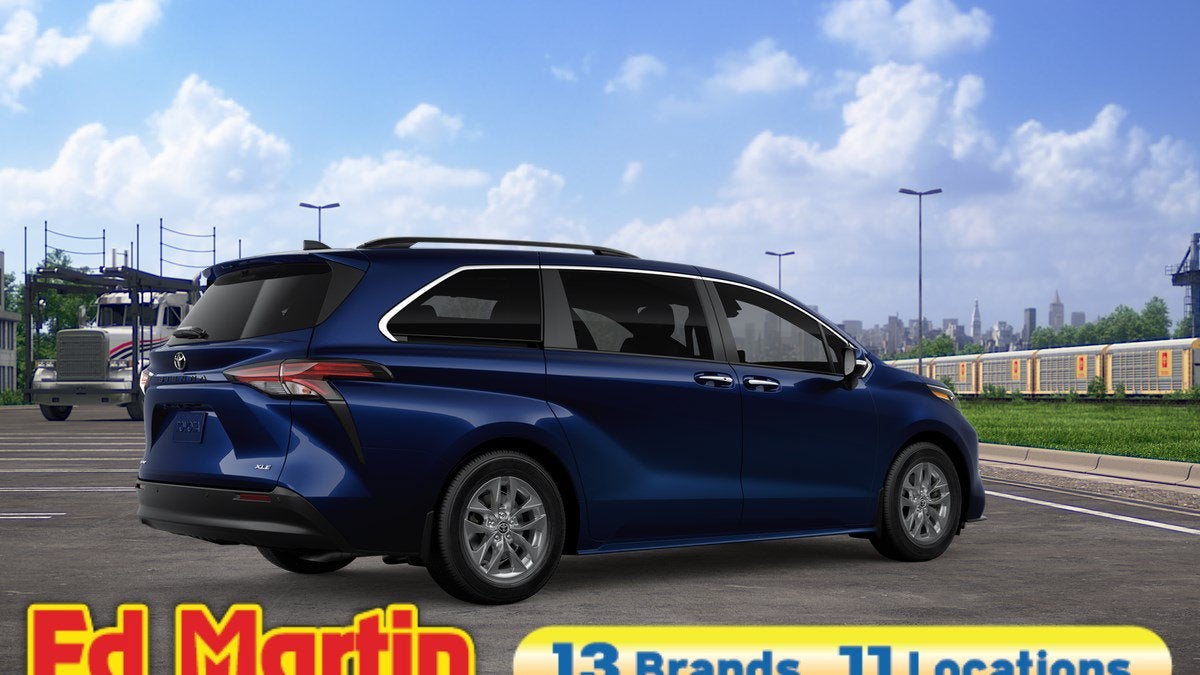2026 Toyota Sienna XLE