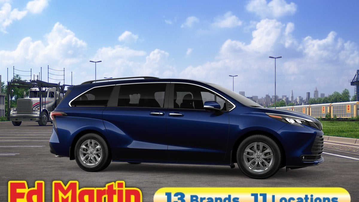 2026 Toyota Sienna XLE