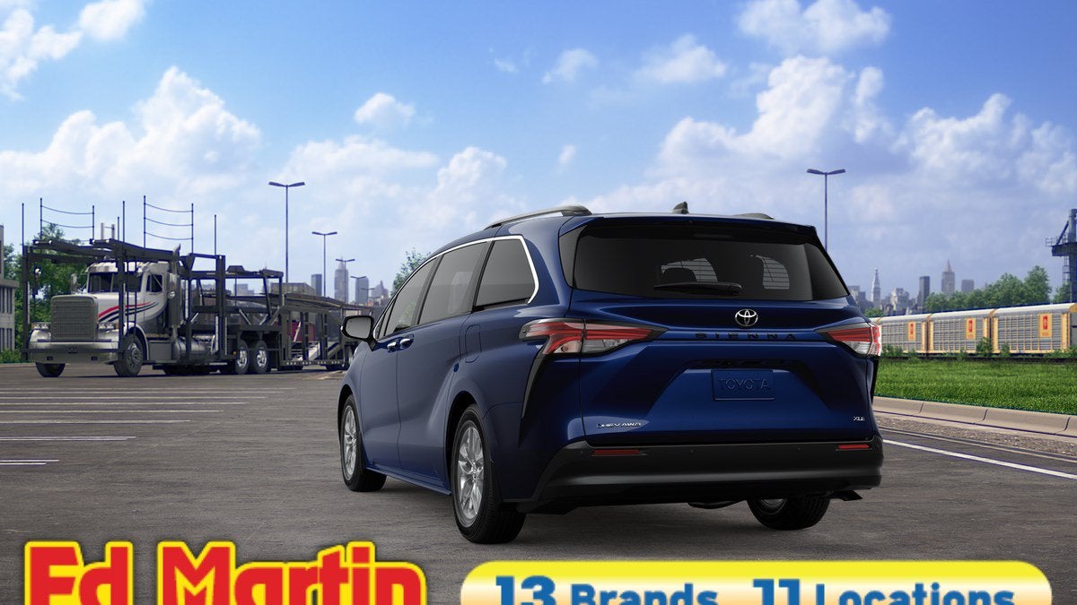2026 Toyota Sienna XLE