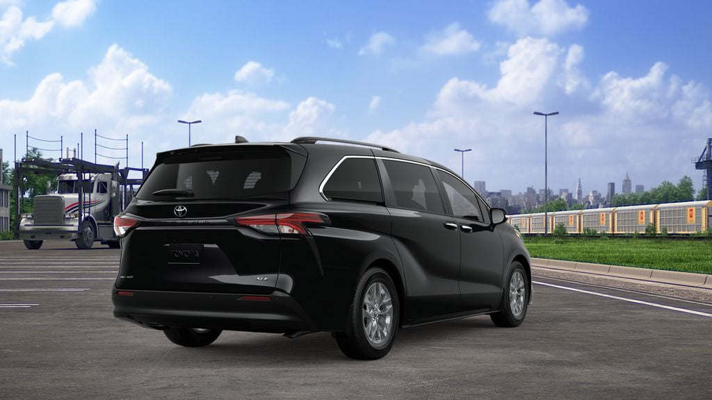 2026 Toyota Sienna XLE 7 Passenger