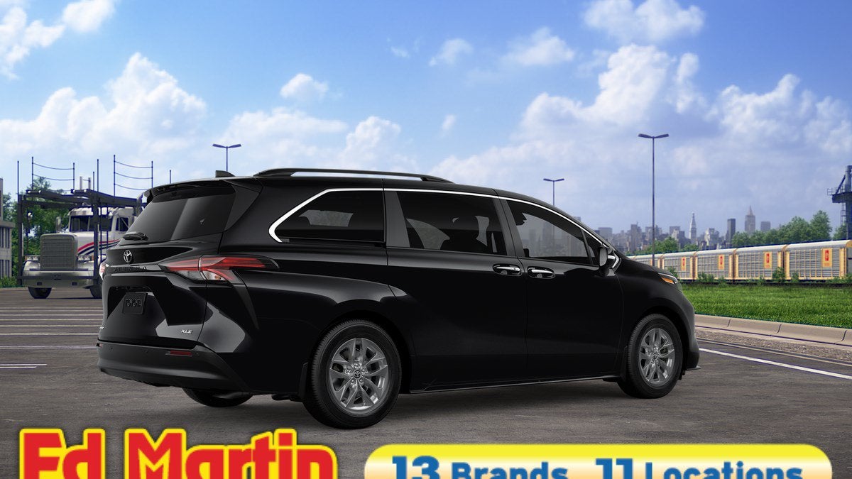 2026 Toyota Sienna XLE 7 Passenger