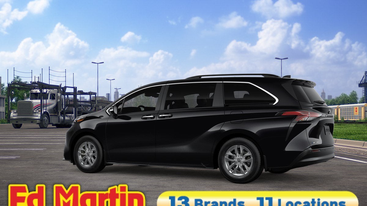2026 Toyota Sienna XLE 7 Passenger