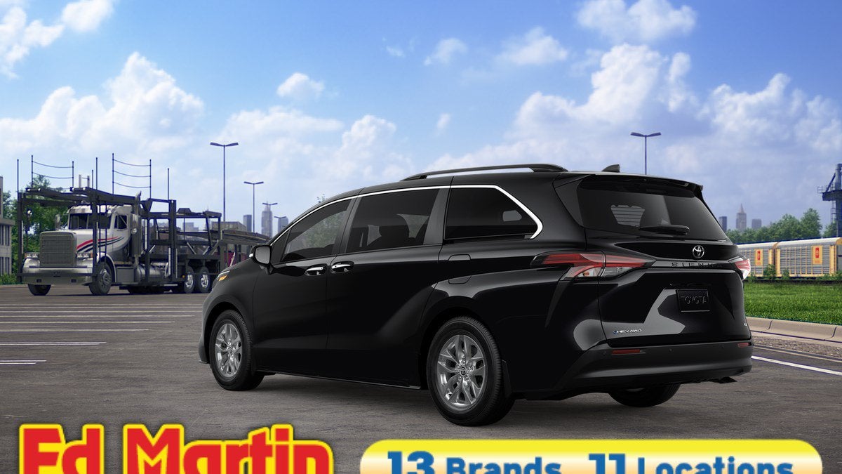 2026 Toyota Sienna XLE 7 Passenger