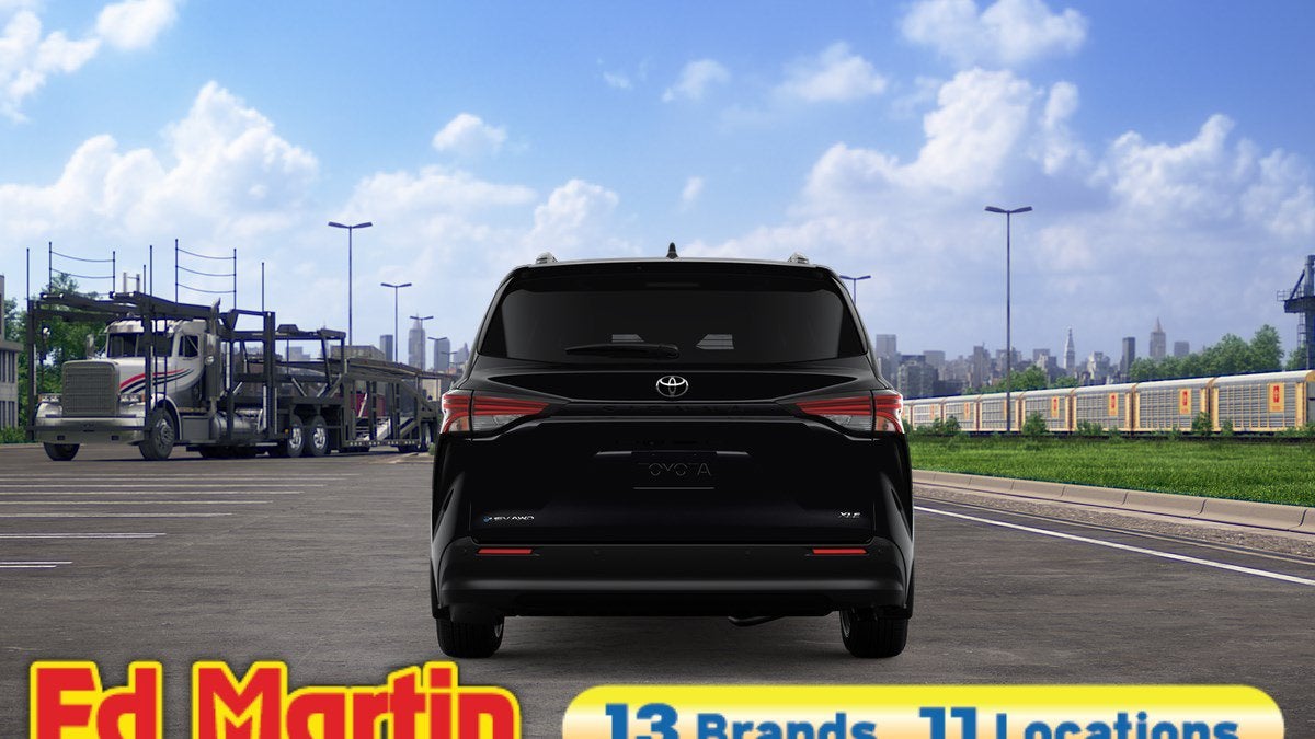 2026 Toyota Sienna XLE 7 Passenger