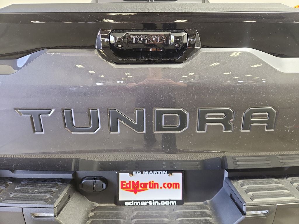 2026 Toyota Tundra Hybrid Platinum