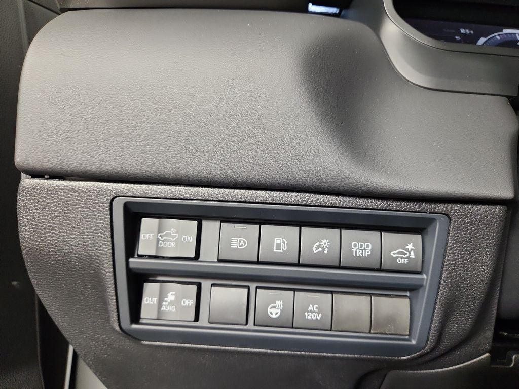 2026 Toyota Tundra Hybrid Platinum