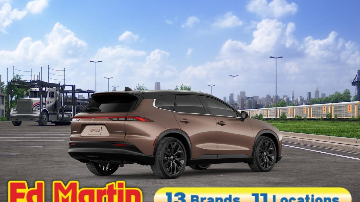 2026 Toyota Toyota Crown Signia Limited