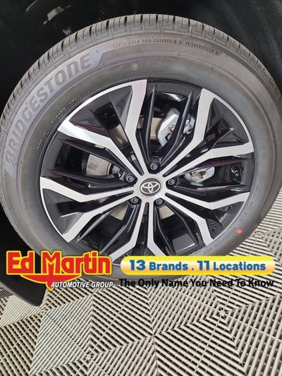 2026 Toyota Toyota Crown Signia XLE