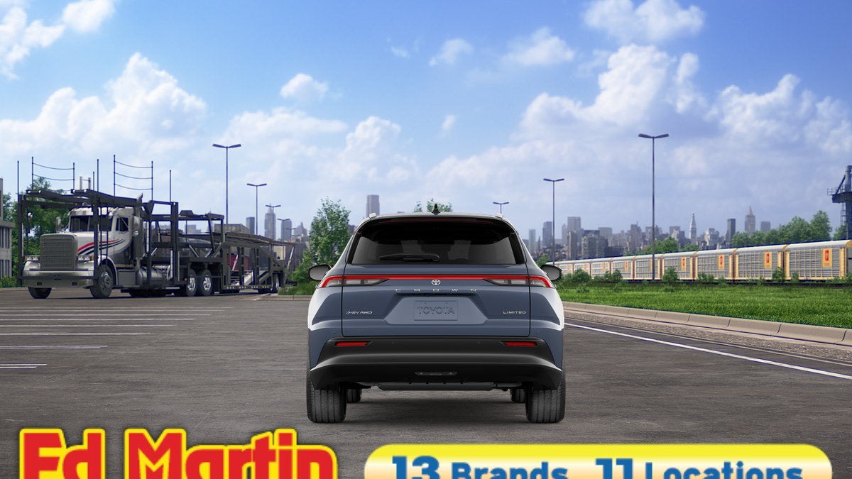 2026 Toyota Toyota Crown Signia Limited
