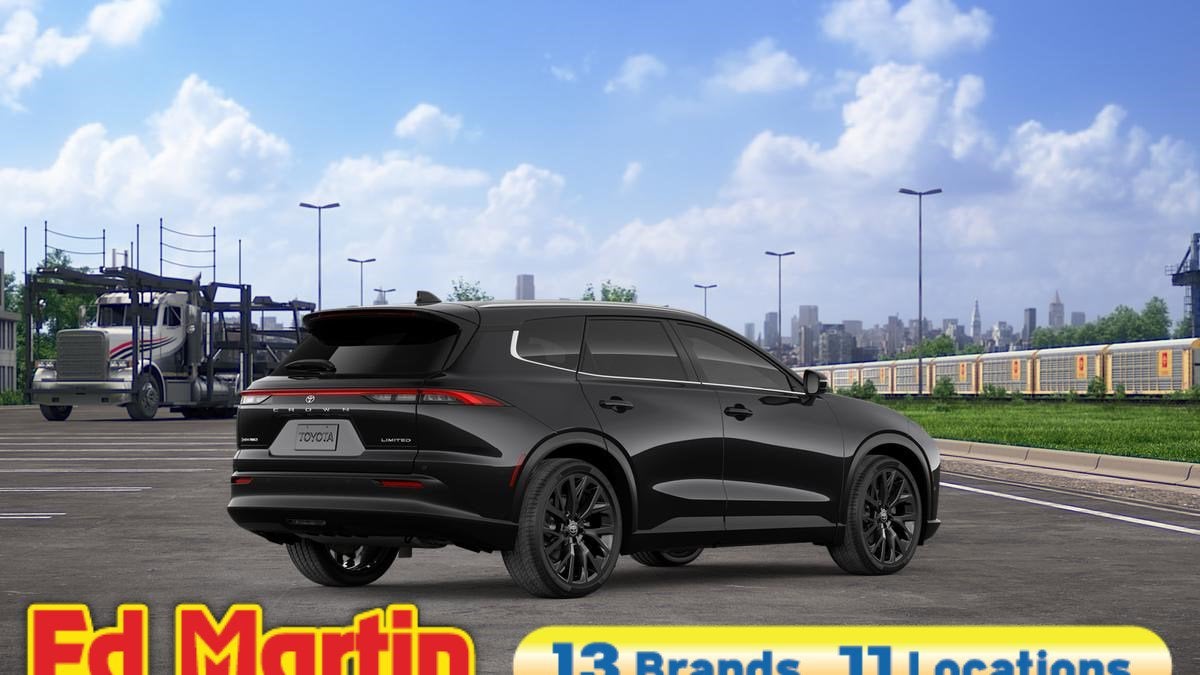 2026 Toyota Toyota Crown Signia Limited