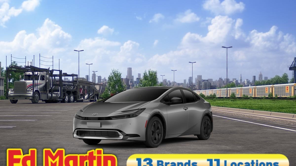 2026 Toyota Prius Plug-in Hybrid SE