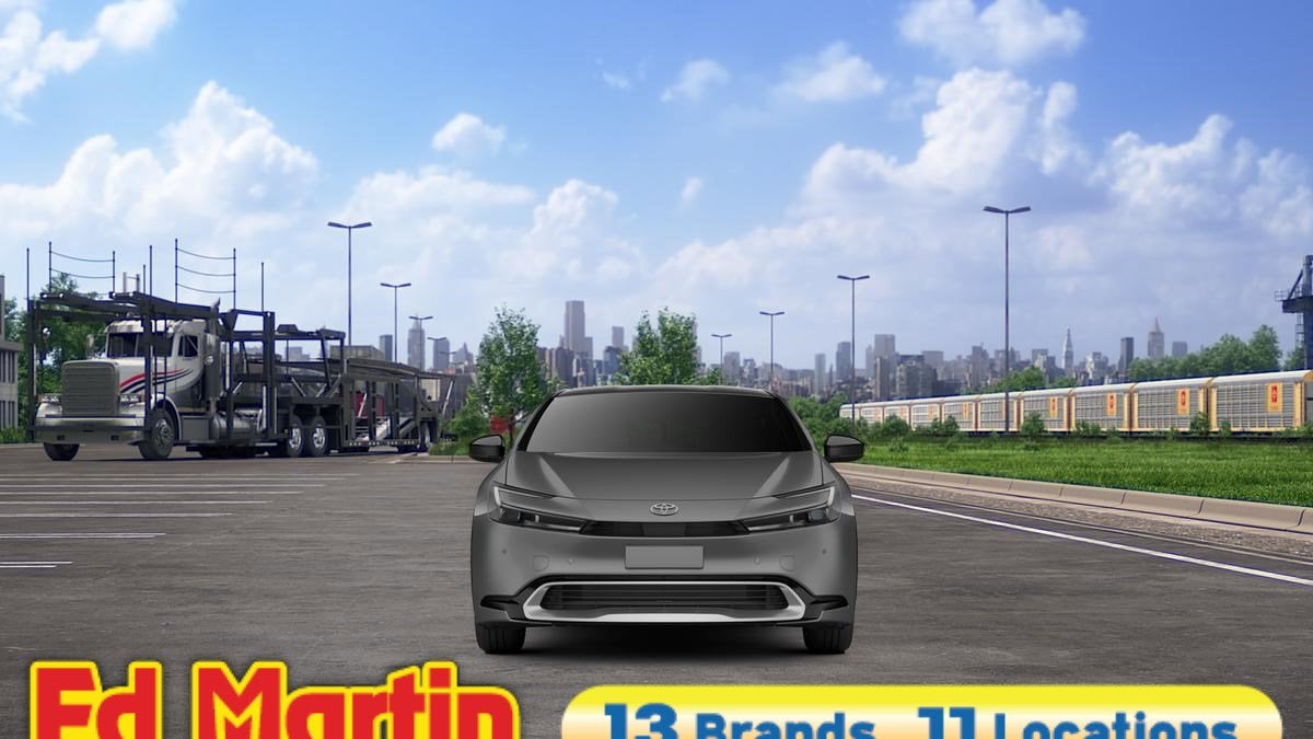 2026 Toyota Prius Plug-in Hybrid SE