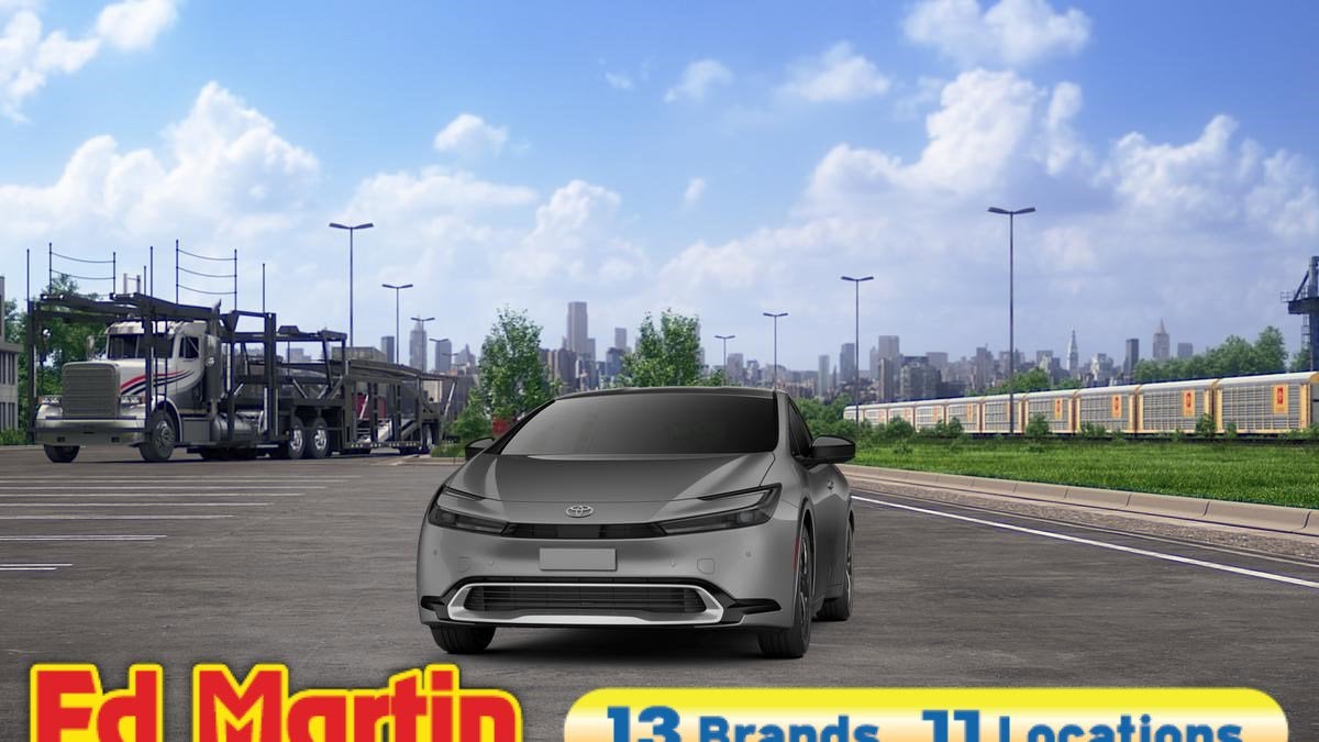 2026 Toyota Prius Plug-in Hybrid SE