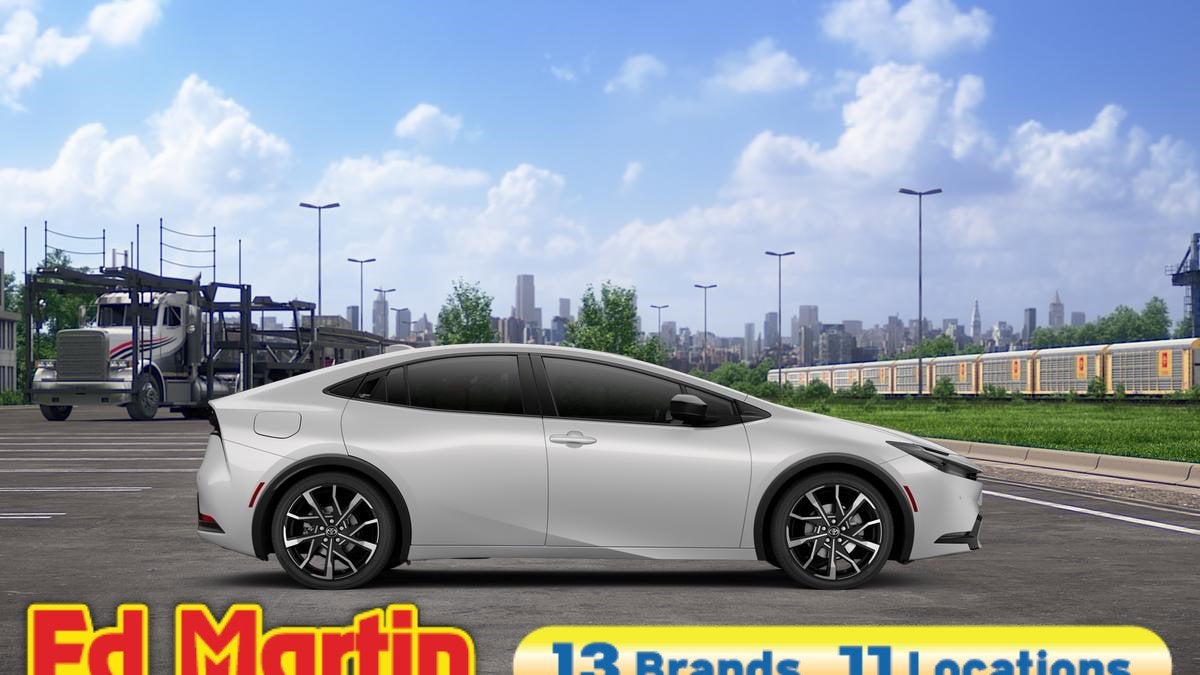 2026 Toyota Prius Plug-in Hybrid XSE