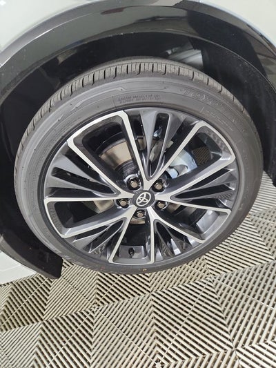 2027 Toyota Prius XLE