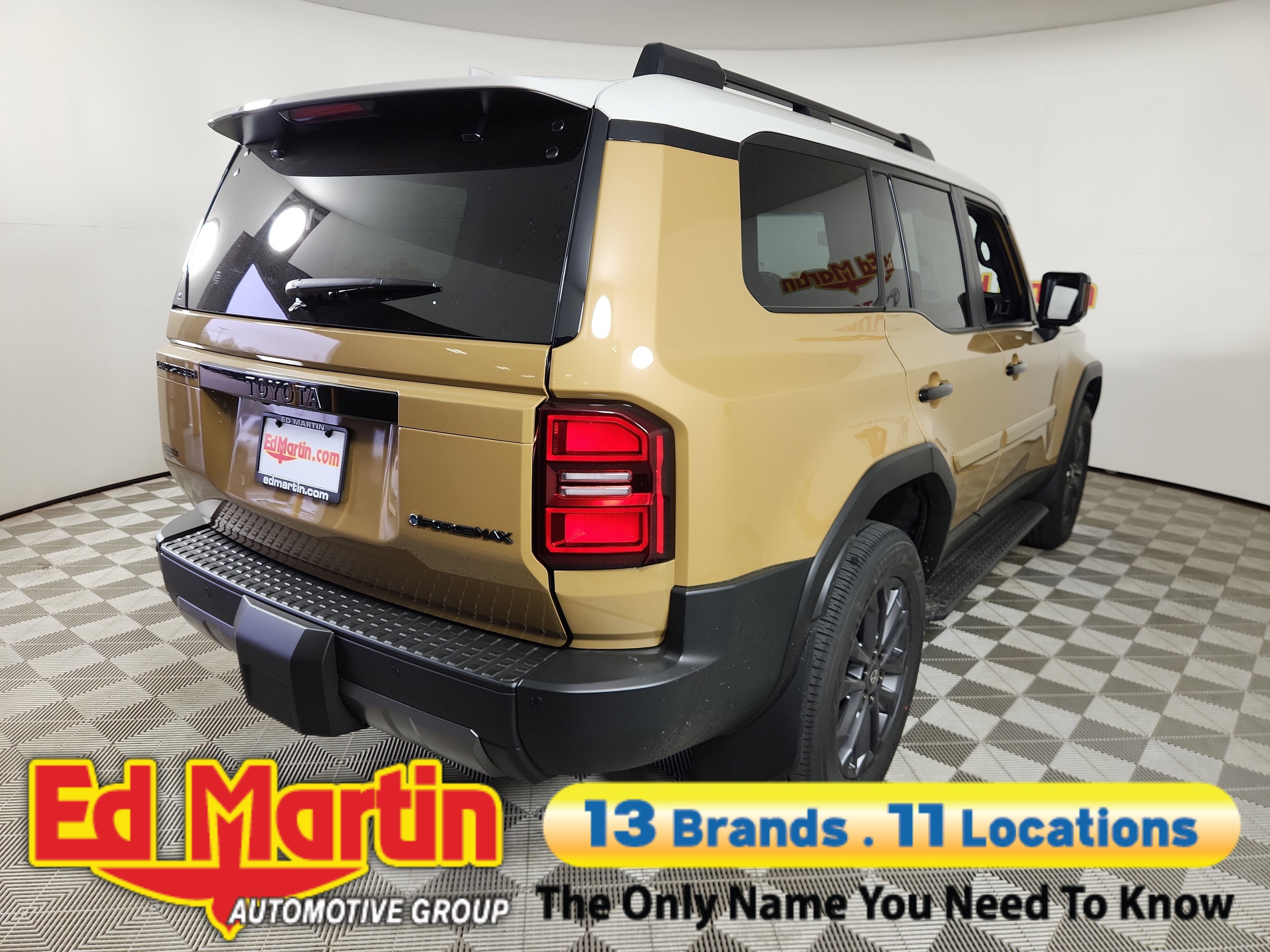 2026 Toyota Land Cruiser 4DR 4WD