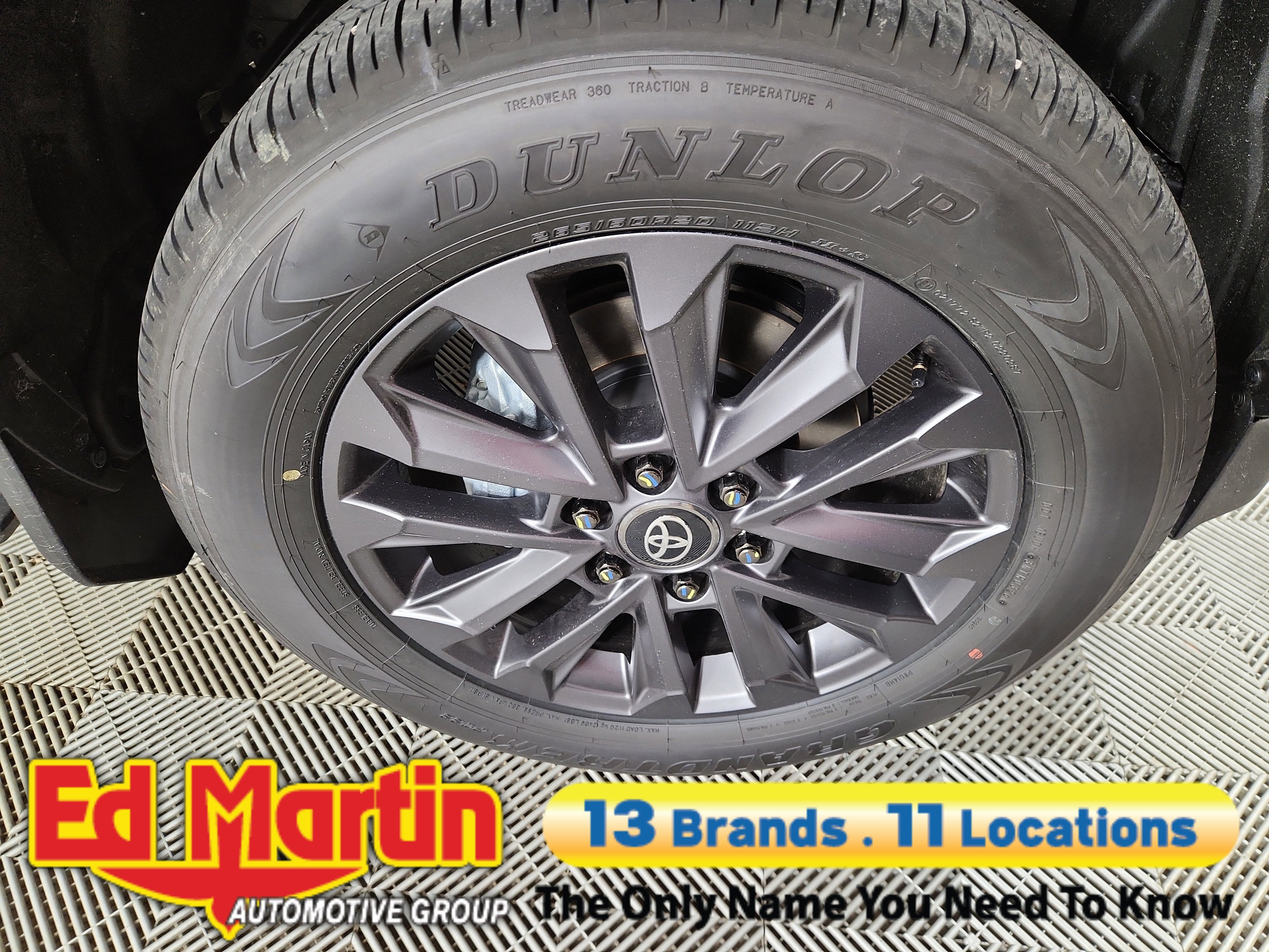 2026 Toyota Land Cruiser 4DR 4WD