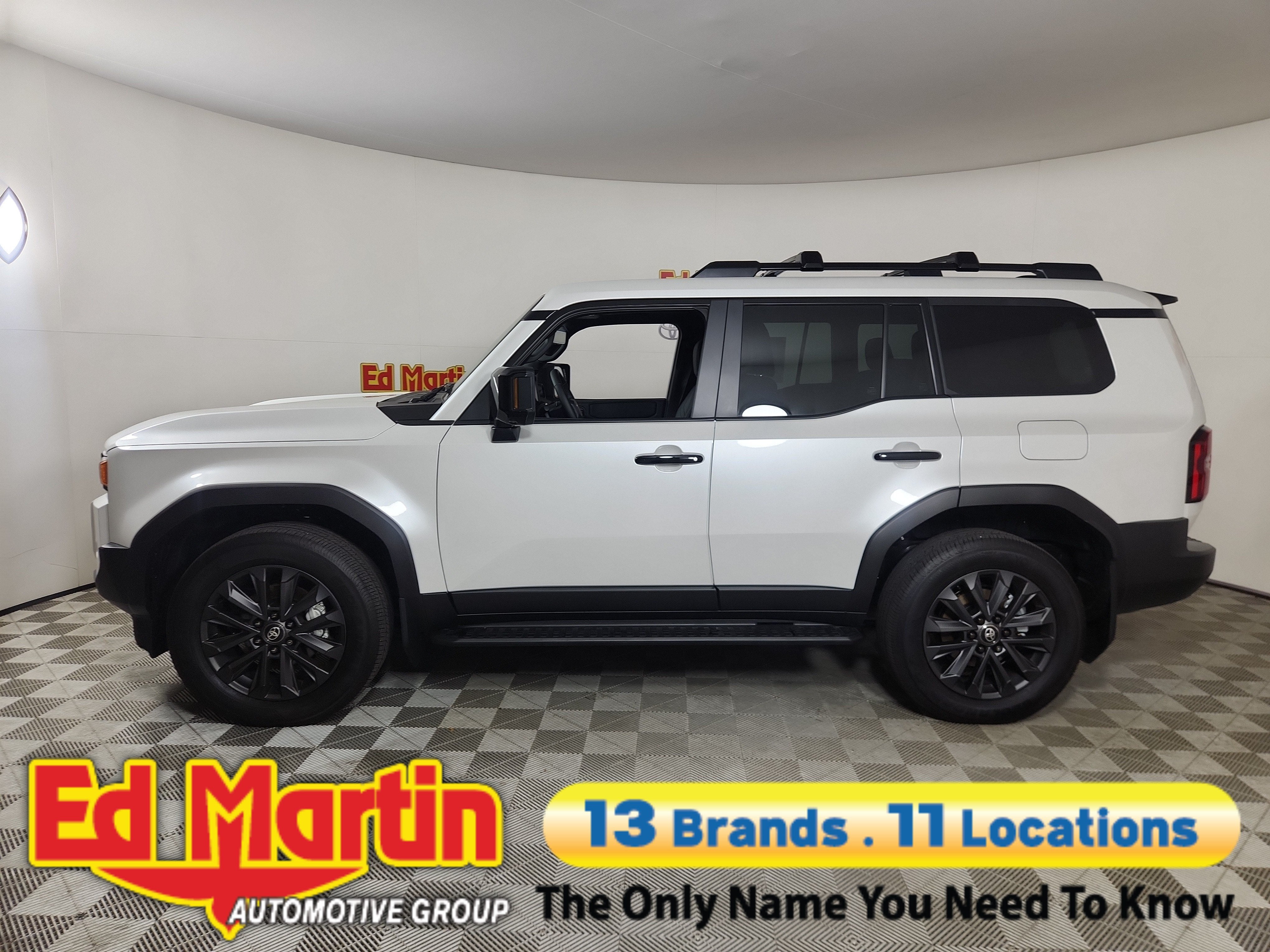 2027 Toyota Land Cruiser 4DR 4WD