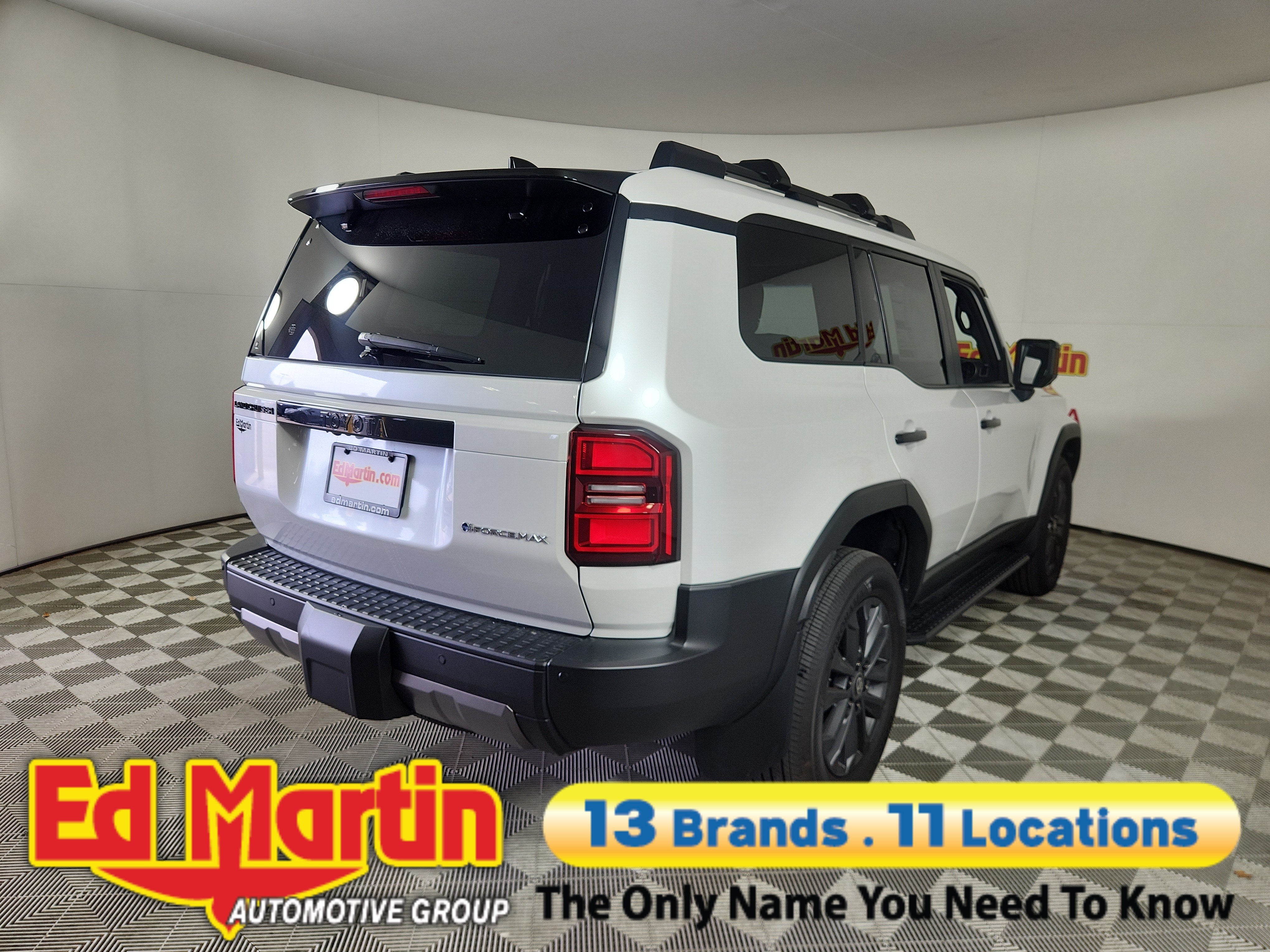2027 Toyota Land Cruiser 4DR 4WD