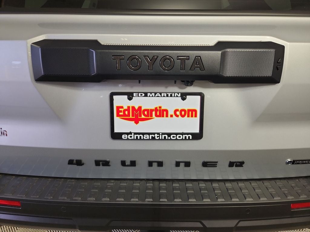 2026 Toyota 4Runner i-FORCE MAX Hybrid TRD Off Road Premium