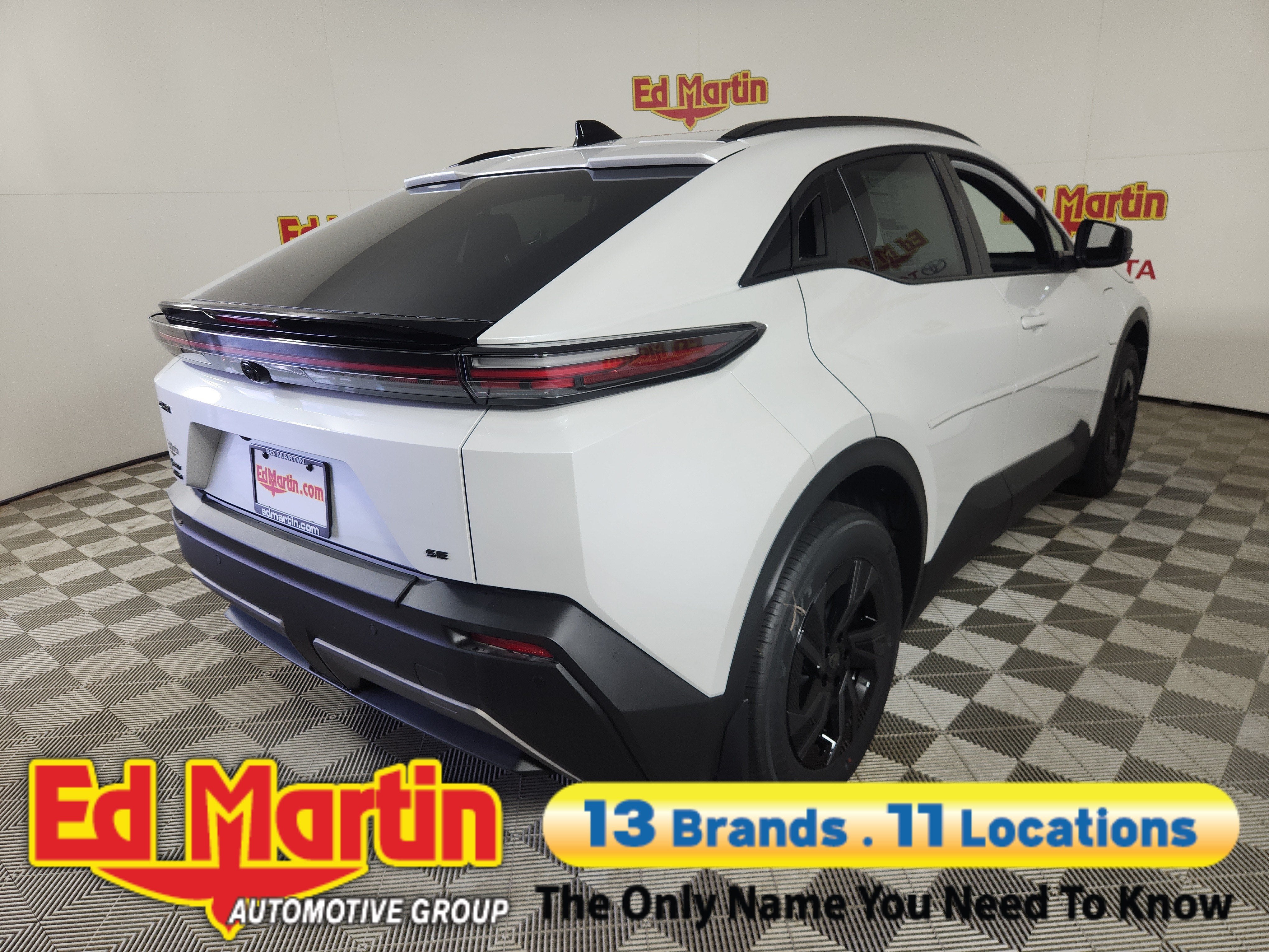 2026 Toyota C-HR SE