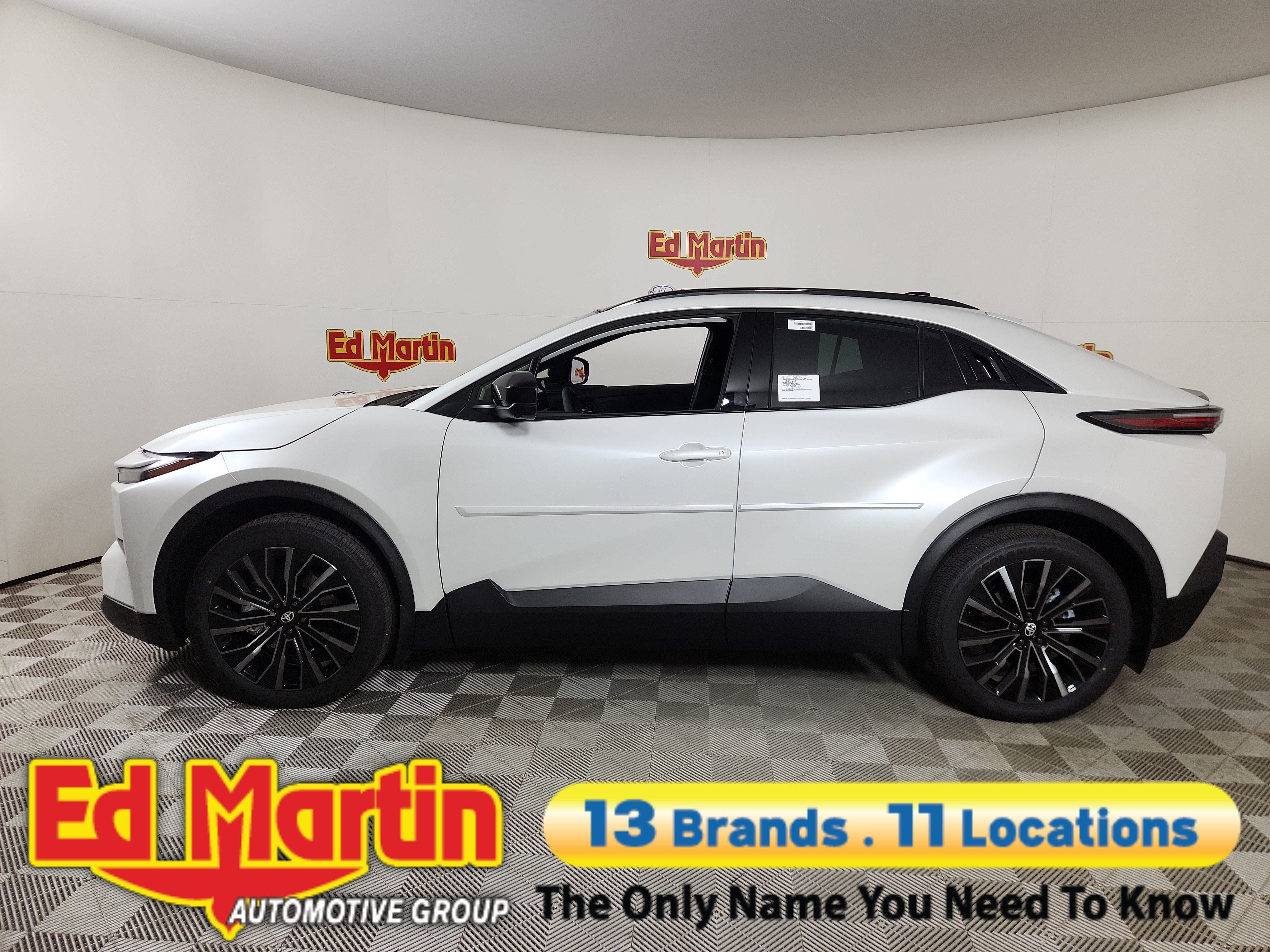 2026 Toyota C-HR XSE