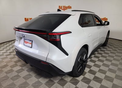 2026 Toyota bZ XLE Plus