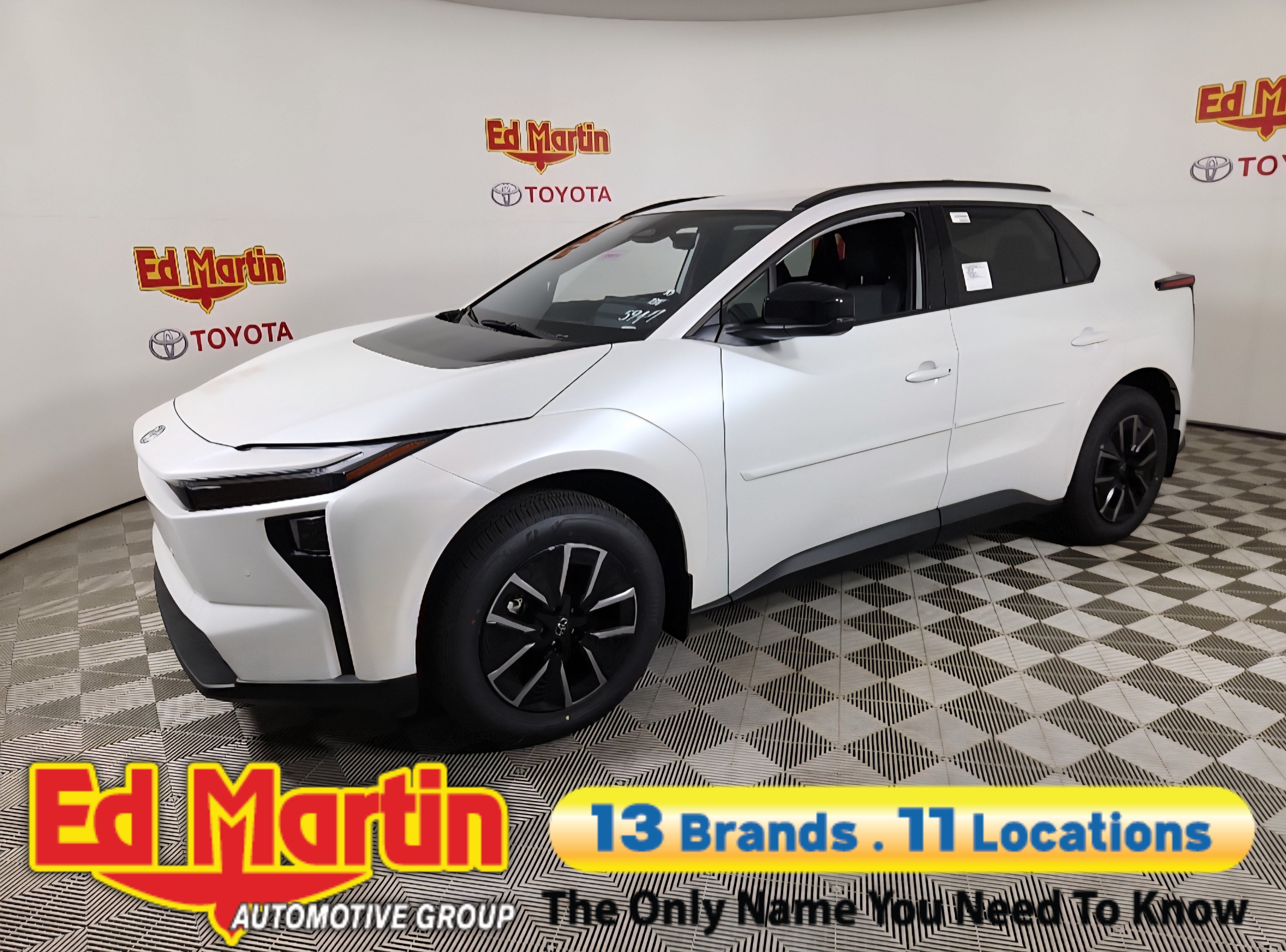 2026 Toyota bZ XLE Plus