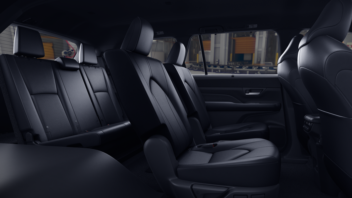 2026 Toyota Grand Highlander Hybrid Hybrid Nightshade