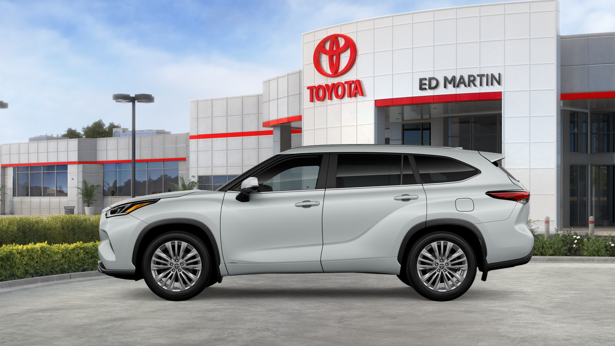 2026 Toyota Highlander Hybrid Hybrid Platinum