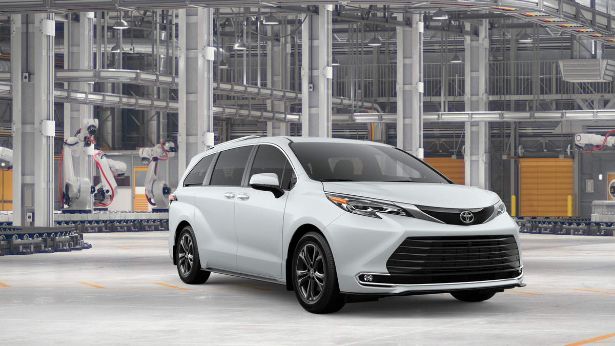 2026 Toyota Sienna Platinum