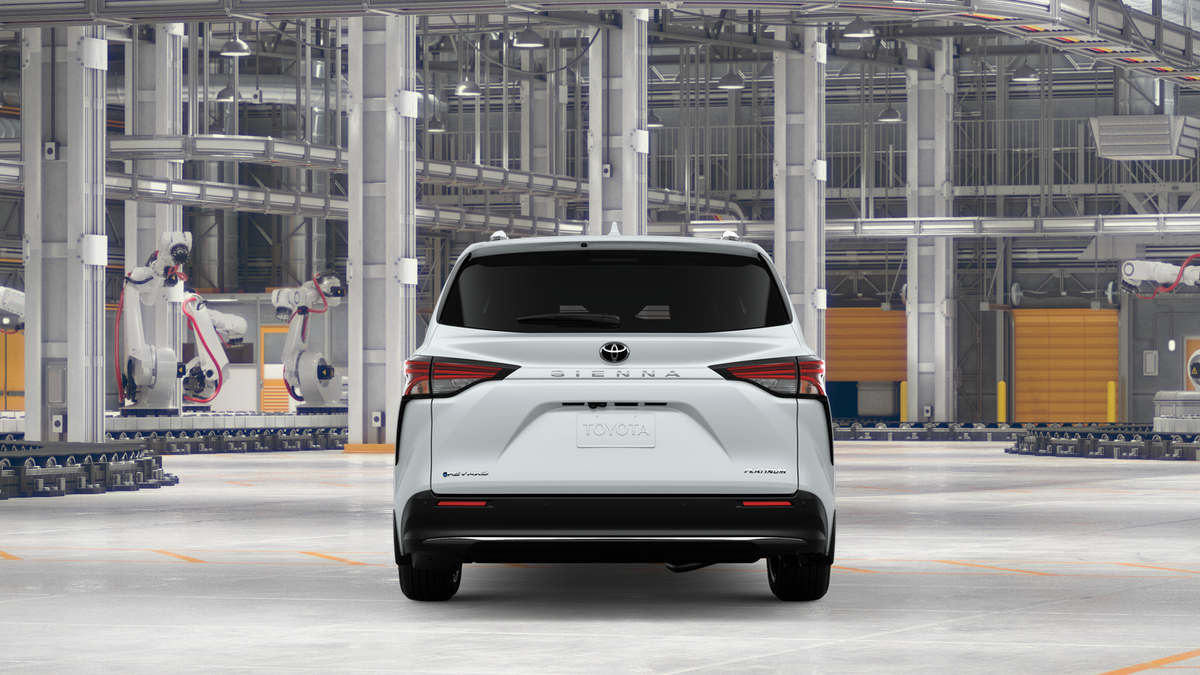 2026 Toyota Sienna Platinum