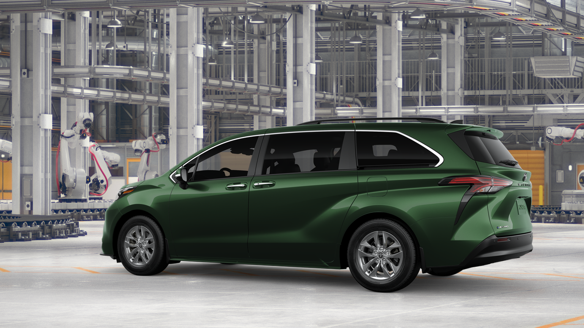 2026 Toyota Sienna XLE