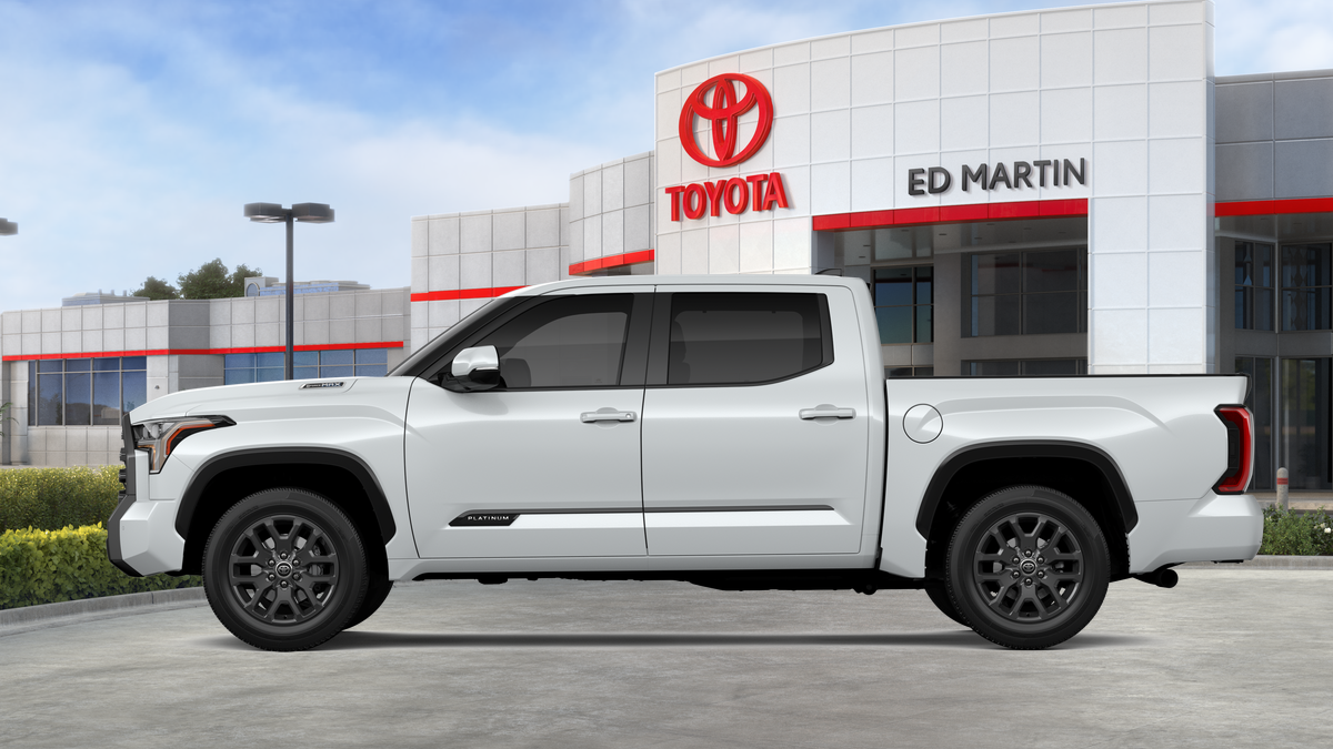 2026 Toyota Tundra i-FORCE MAX Platinum i-FORCE MAX