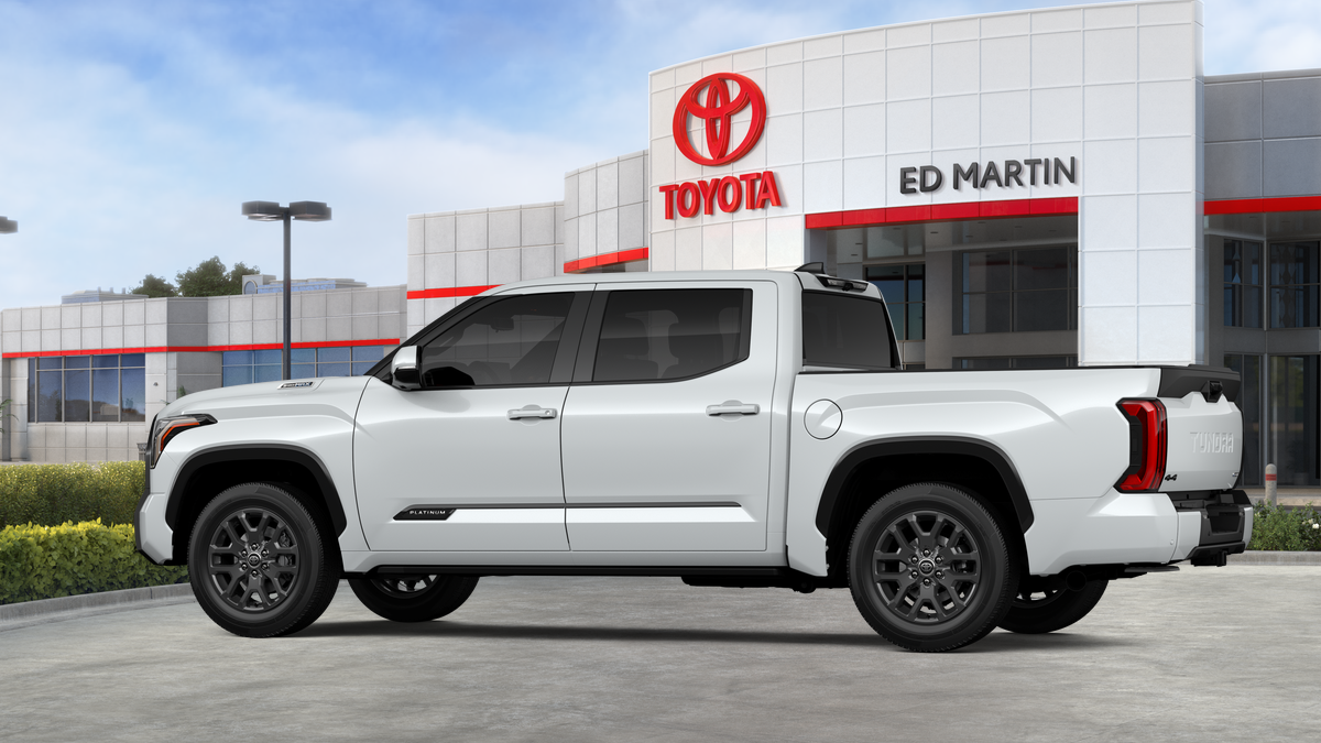 2026 Toyota Tundra i-FORCE MAX Platinum i-FORCE MAX