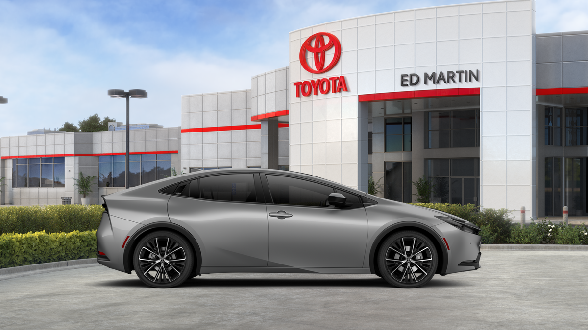 2026 Toyota Prius XLE