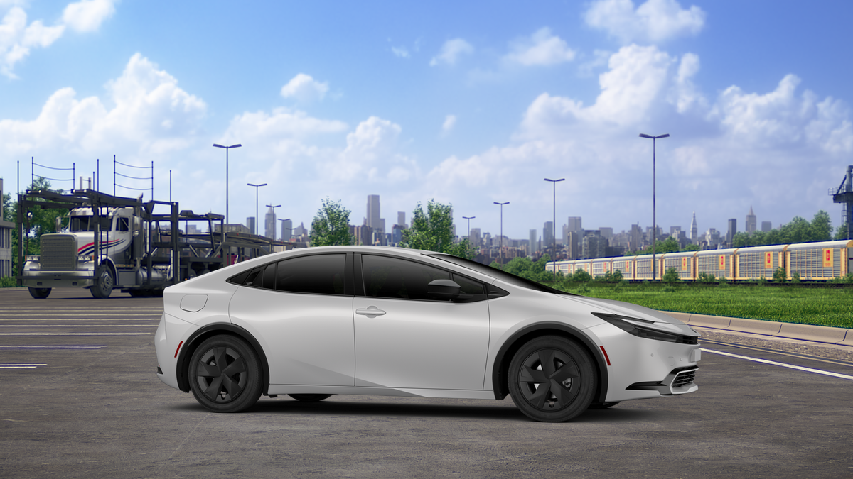 2026 Toyota Prius Plug-in Hybrid SE