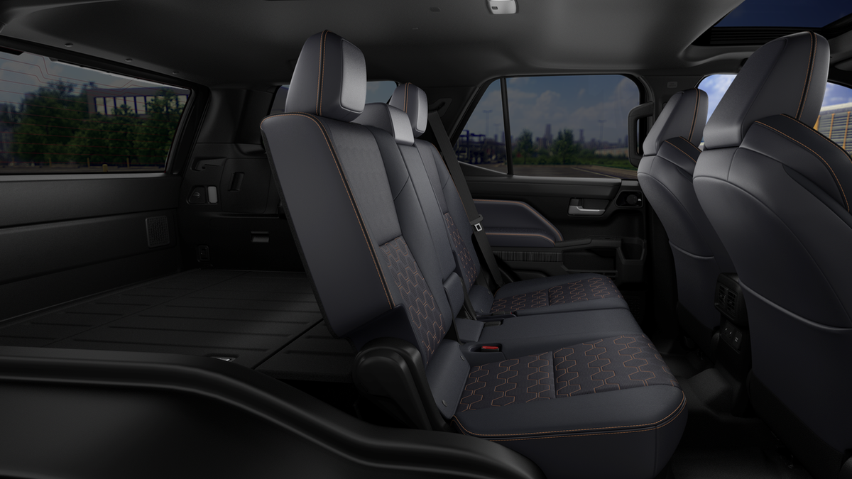 2026 Toyota 4Runner i-FORCE MAX Platinum