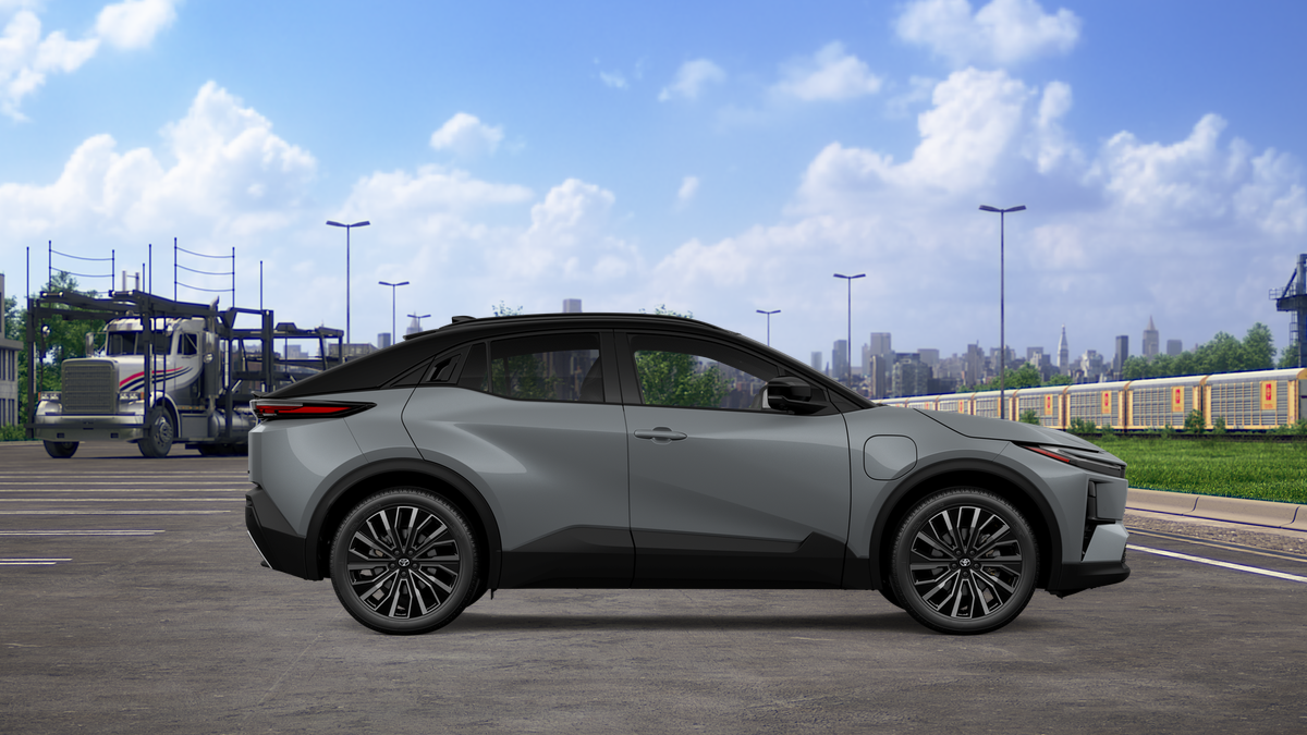 2026 Toyota C-HR XSE