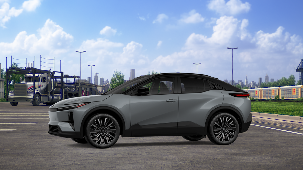 2026 Toyota C-HR XSE