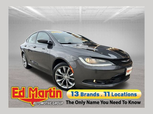 2015 Chrysler 200 S