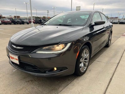 2015 Chrysler 200 S