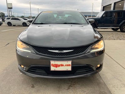2015 Chrysler 200 S